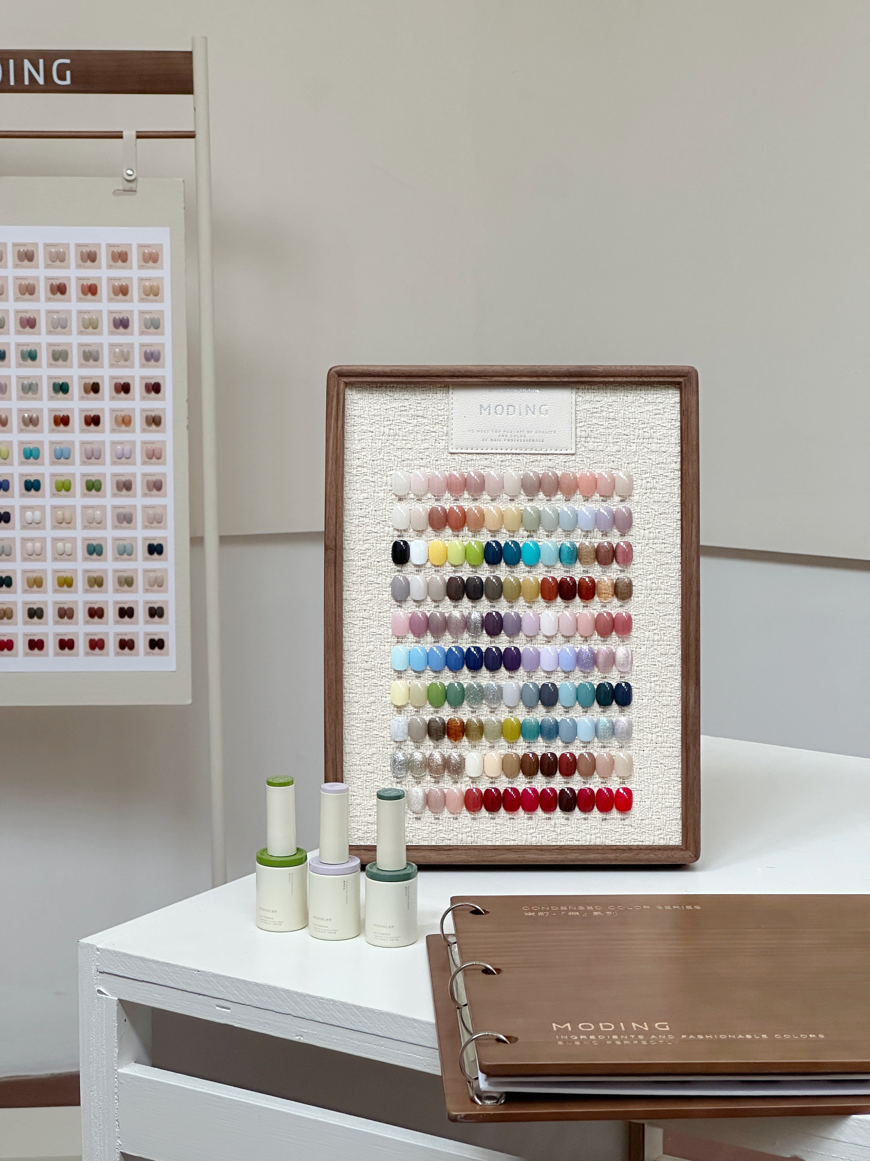 Moding Gel 130 Colors末町·小布町130色套胶– Yuna Nail